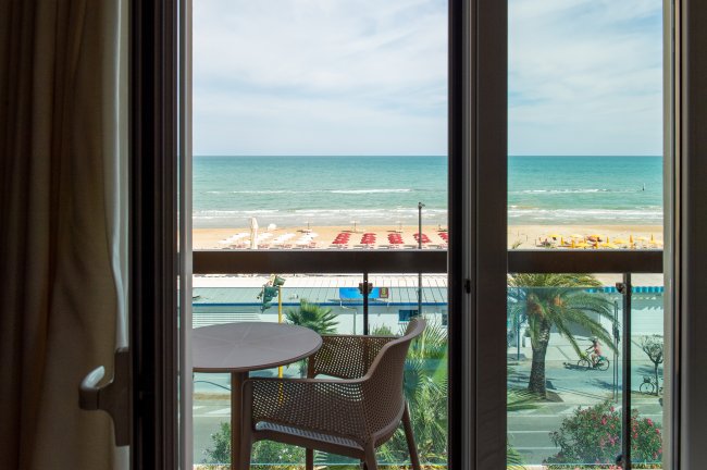 Hotel Paradiso (AP) Marche