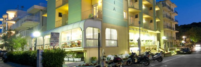 Hotel Gloria (PU) Marche